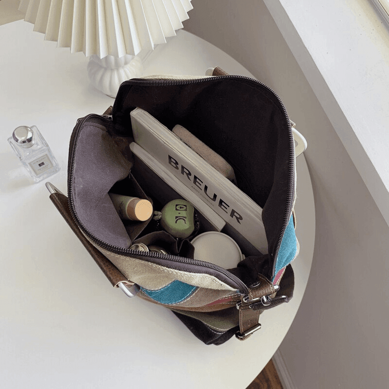 תיק משגע בשלל אופציות לנשיאה בגימור צבעוני ללוק טרנדי נוכח ולהופעה מושלמת - לה איסלה