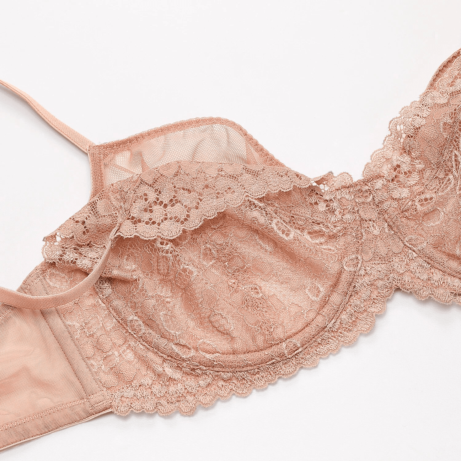 חזייה נשית סקסית עם עצם בגימור של בד כפול לתמיכה נכונה לחזה ולהופעה של חזה עגול - לה איסלה