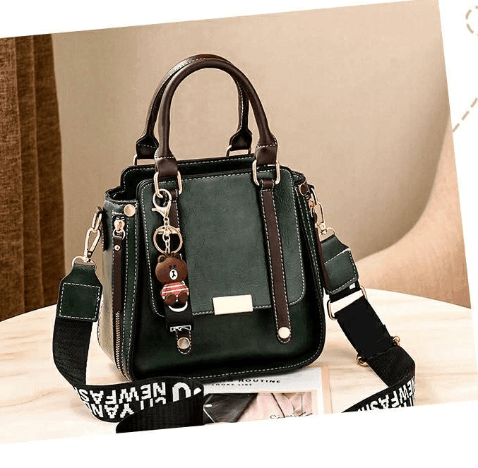 תיק עור של מעצב איטלקי בעיצוב אופנתי מדליק להופעה מעניינת במיוחד - לה איסלה