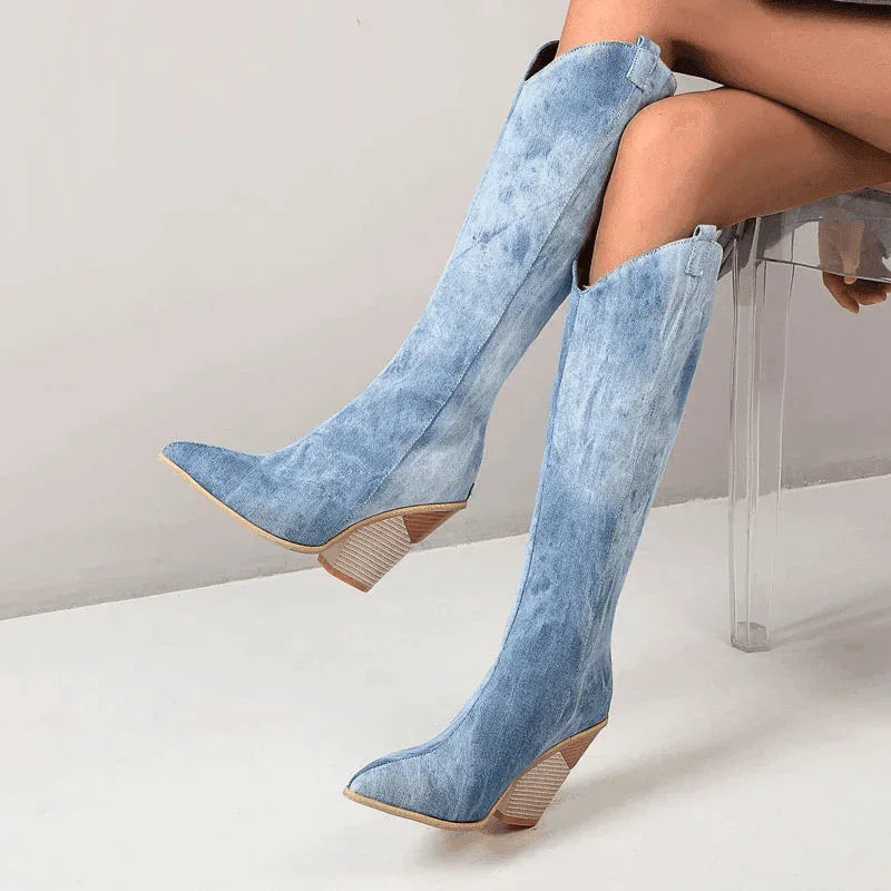 מגף איטלקי מושלם לעונה בגימור גבוה ללוק חתיכי ולנשיות חזקה ומתפרצת - לה איסלה