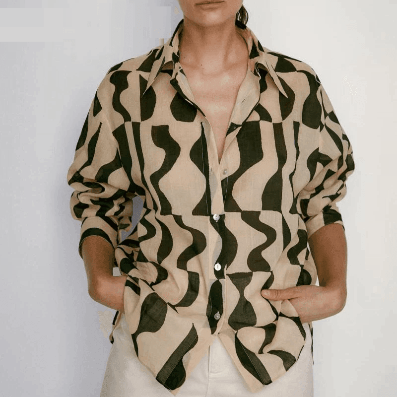 חולצת נשים של מעצב בסיגנון מכופתר למראה מתוחכם ולא מתאמץ ללוק נשי מרהיב - לה איסלה