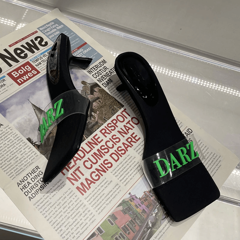 נעלי עקב מושלמת בגיזרה טרנדית מרובעת בשילוב סיליקון מותג להופעה נשית כריזמתית - לה איסלה 