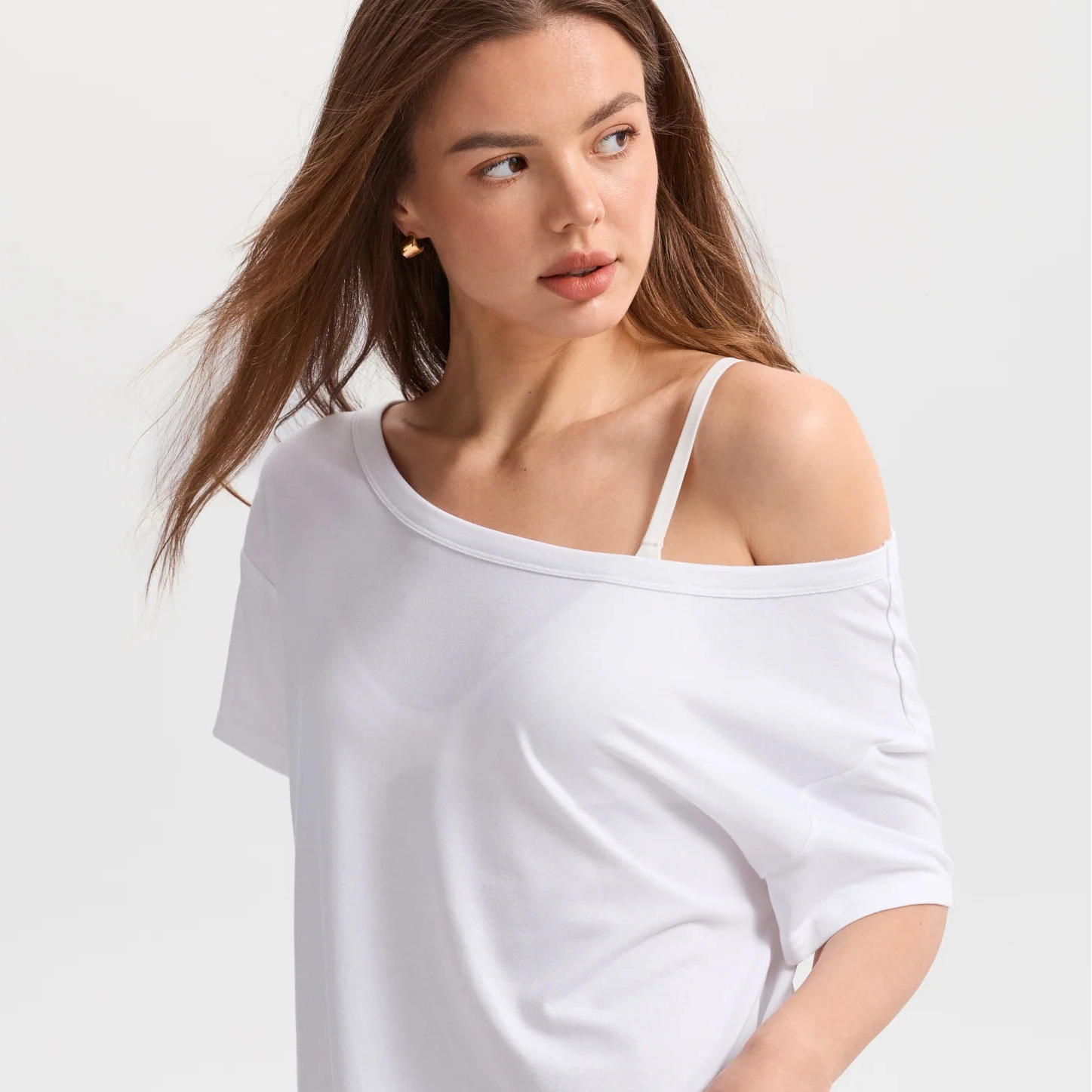 חולצת אוברסייז בכתף חשוף  - מבצע עצמאות💙20% הנחה בקופה