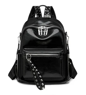 תיק של מעצב ספרדי בגימור נשי מתחכם ללוק של אישה נבונה ולהופעה מנצחת