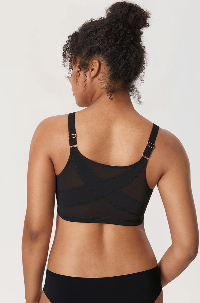 חזיית עצם חגיגית בסגירה קידמית ללוק נשי עוצמתי