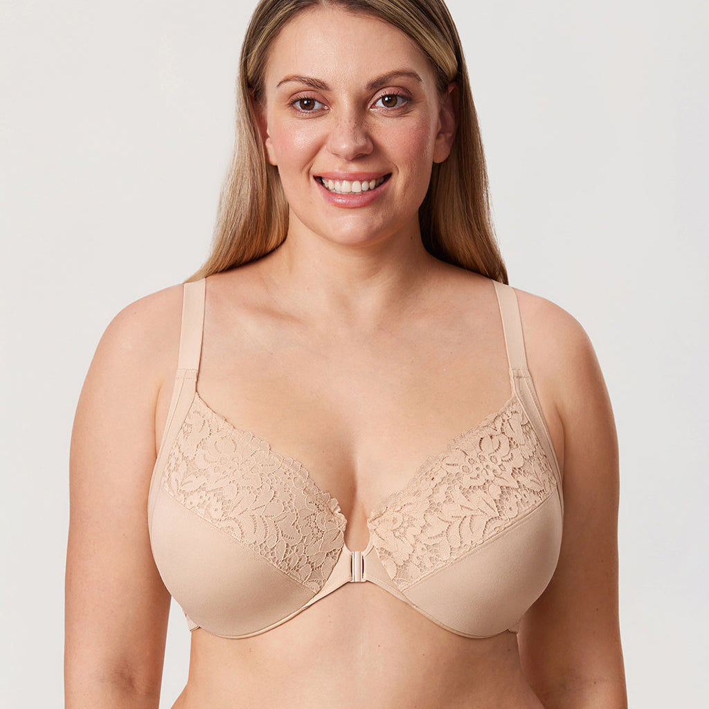 חזיית יציבה עם סגירה קדמית ועיטור תחרה