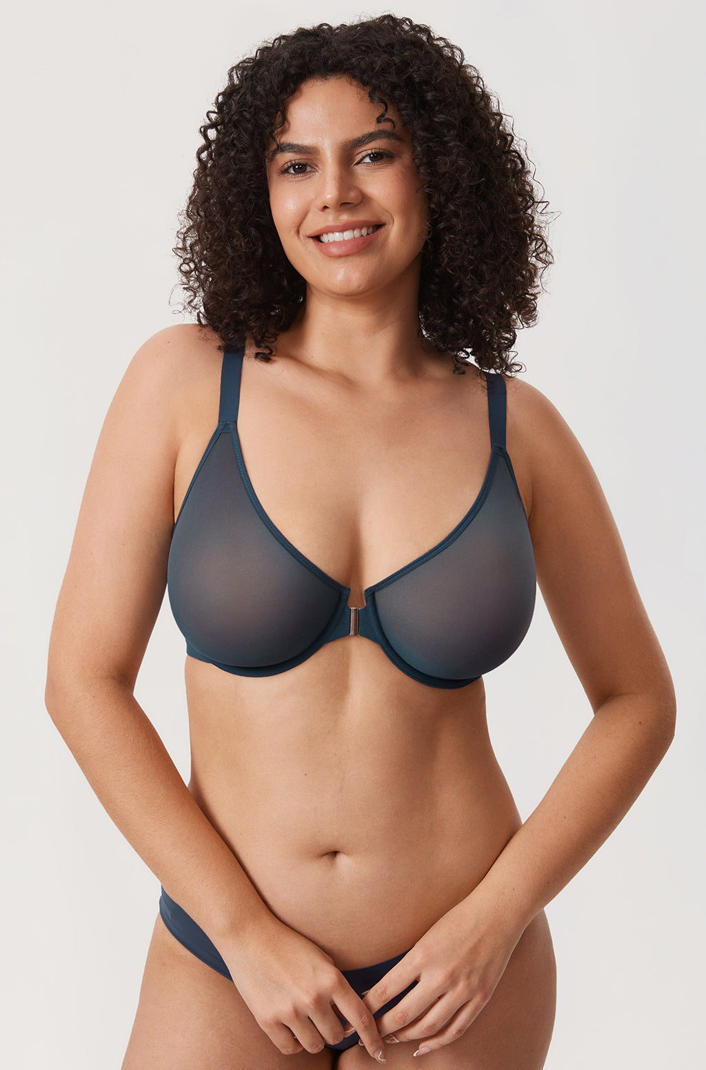 חזיית עצם נשית בסגירה קידמית מהפנטת לתמיכה אורטופדית חכמה לגב