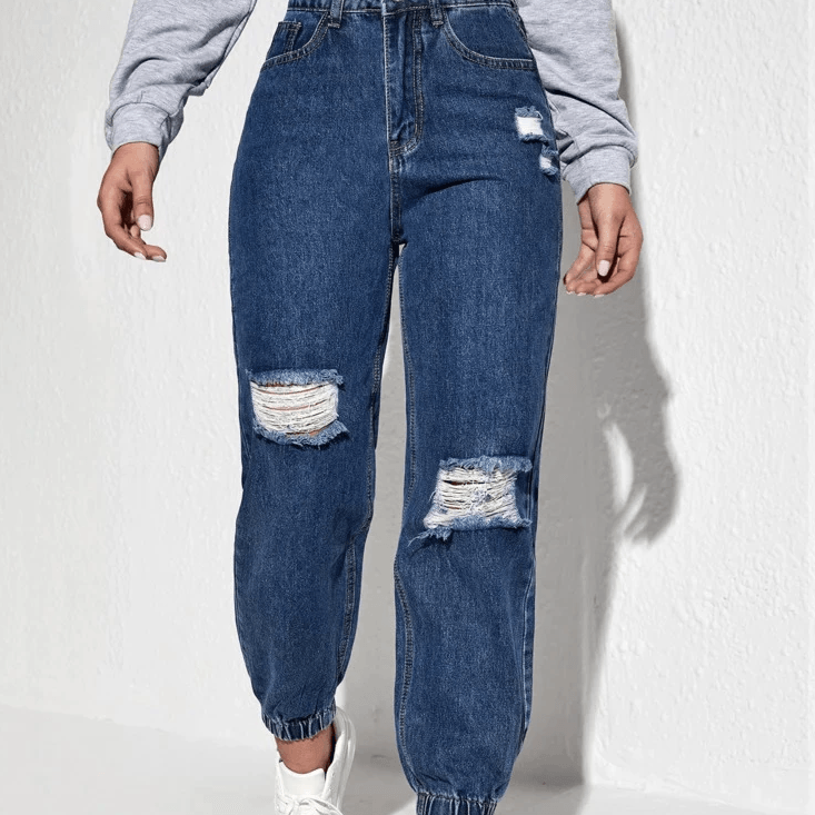 ג'ינס ככה גבוה עם קרעים אופנתיים בגיזרה נשית עם מנג'ט להופעה טרנדית מושכת - לה איסלה 